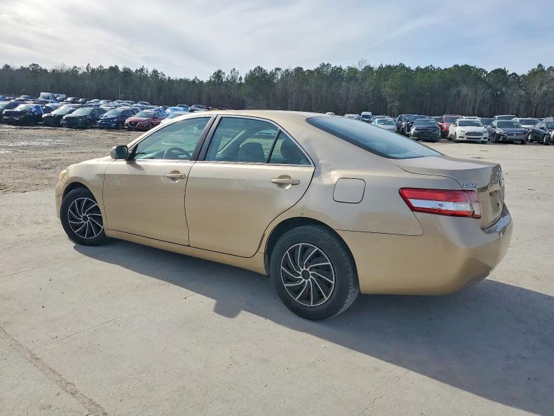 Photo 2 from auction – 2010 TOYOTA CAMRY BASE with VIN 4T1BF3EK9AU035483