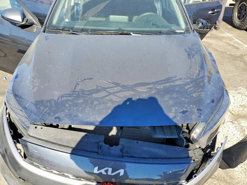 Photo 11 from auction – 2023 KIA FORTE with VIN 3KPF24AD9PE607979