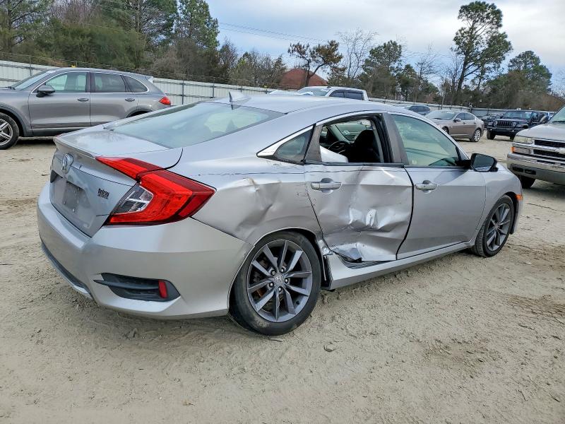 Photo 3 from auction – 2019 HONDA CIVIC with VIN JHMFC1F3XKX003442