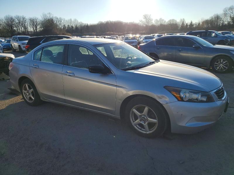 Photo 4 from auction – 2010 HONDA ACCORD with VIN 1HGCP2F31AA109005