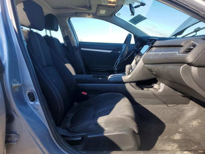 Photo 7 from auction – 2018 HONDA CIVIC with VIN 2HGFC2F78JH572062