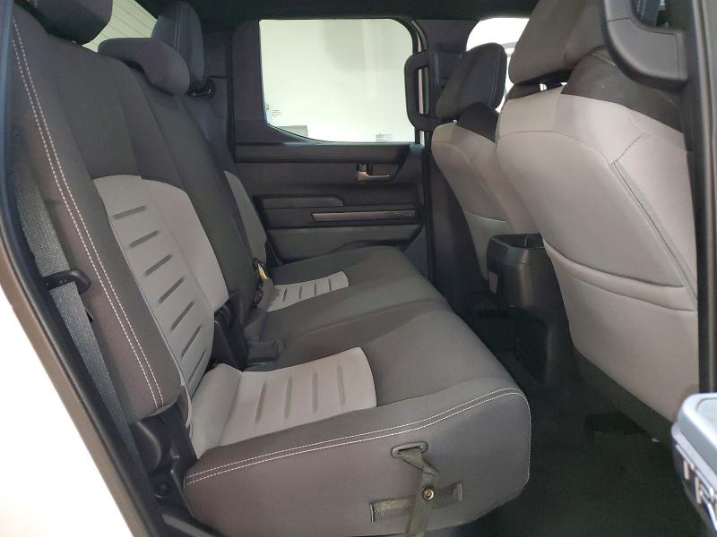 Photo 10 from auction – 2024 TOYOTA TACOMA DOU with VIN 3TMLB5JN2RM021795