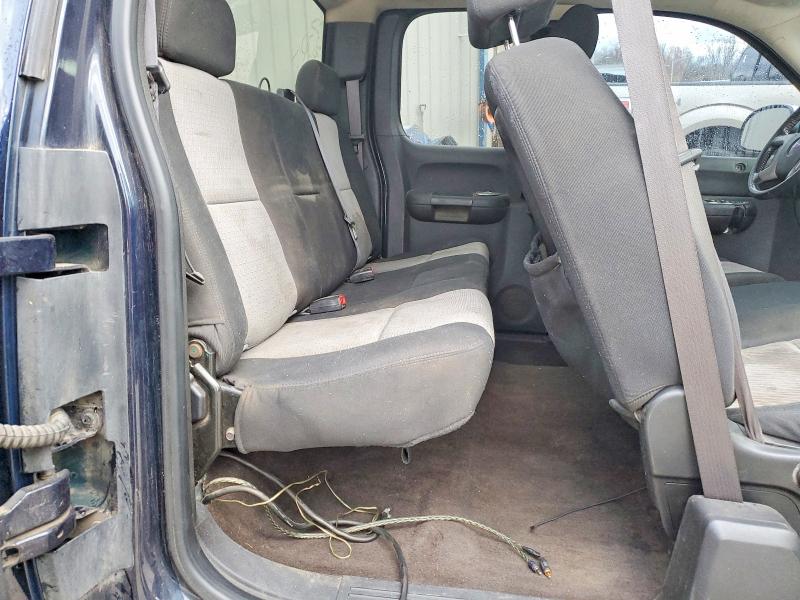 Photo 10 from auction – 2008 CHEVROLET SILVERADO with VIN 1GCEK19C68Z308526