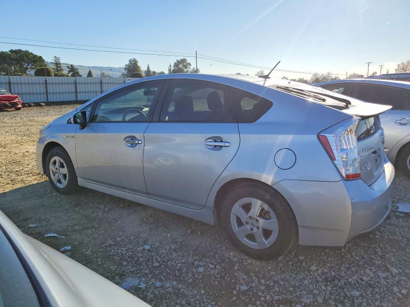 Фото 2 с аукциона – 2010 TOYOTA PRIUS с VIN JTDKN3DU8A0029112