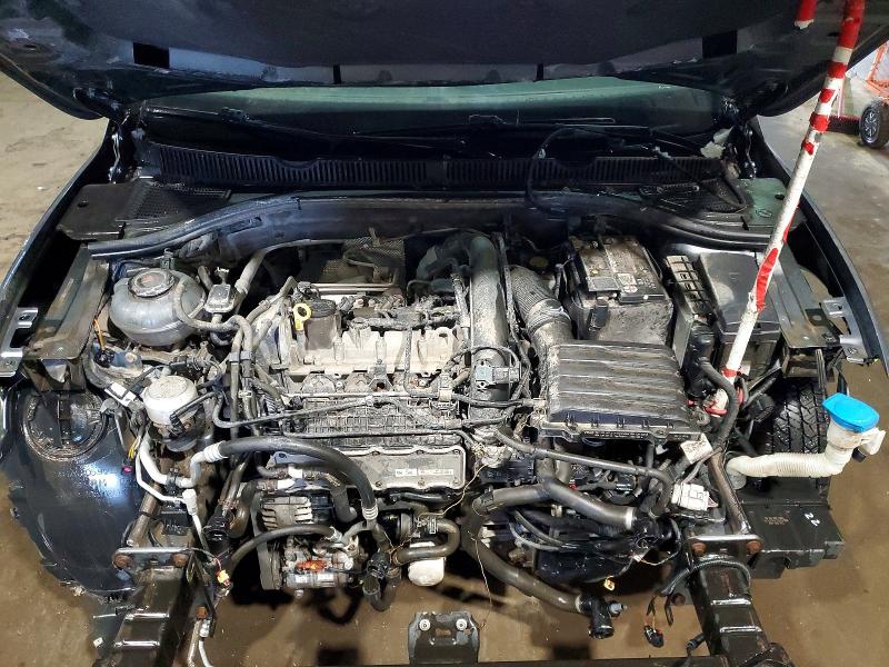 Photo 11 from auction – 2019 VOLKSWAGEN JETTA with VIN 3VWCB7BU6KM132578