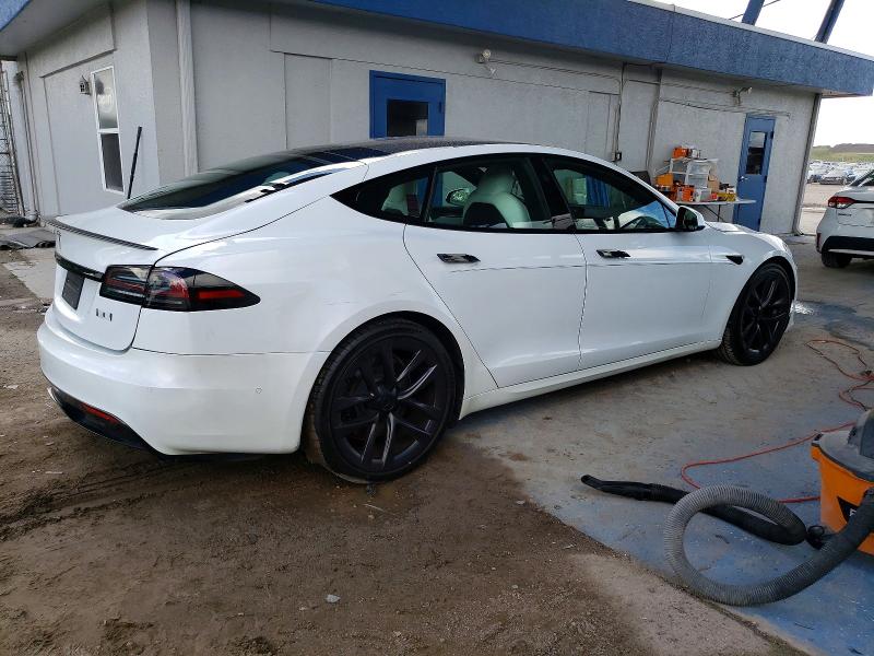 Photo 3 from auction – 2022 TESLA MODEL S with VIN 5YJSA1E64NF473627