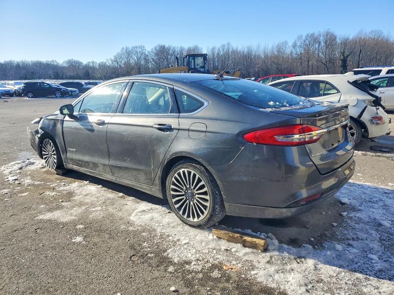 Photo 2 from auction – 2017 FORD FUSION TIT with VIN 3FA6P0RU1HR322966