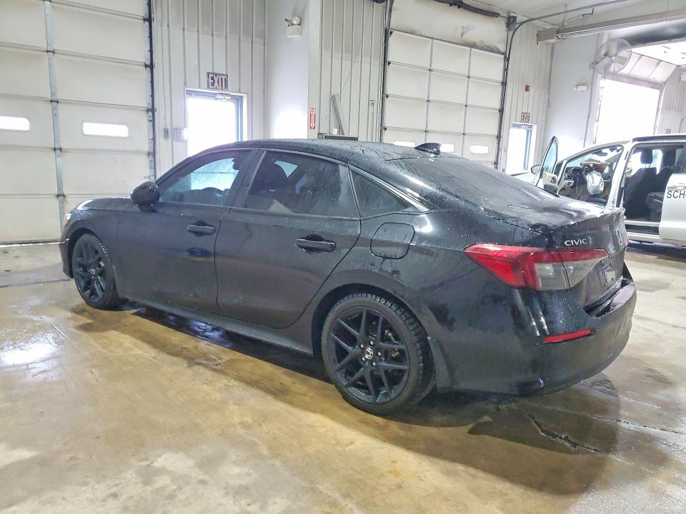 Photo 2 from auction – 2025 HONDA CIVIC SPOR with VIN 2HGFE2F55SH575091