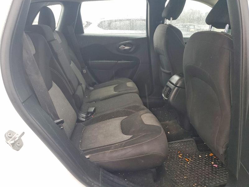 Zdjęcie 11 z aukcji – 2015 JEEP CHEROKEE z VIN 1C4PJMAB8FW504384