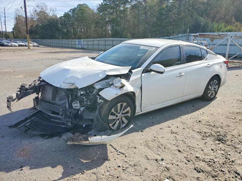 NISSAN ALTIMA S 2020 with VIN 1N4BL4BV4LC239379 - Photo from auction