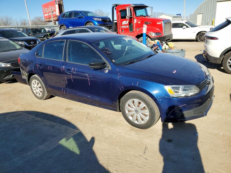Photo 4 from auction – 2013 VOLKSWAGEN JETTA BASE with VIN 3VW2K7AJXDM450421