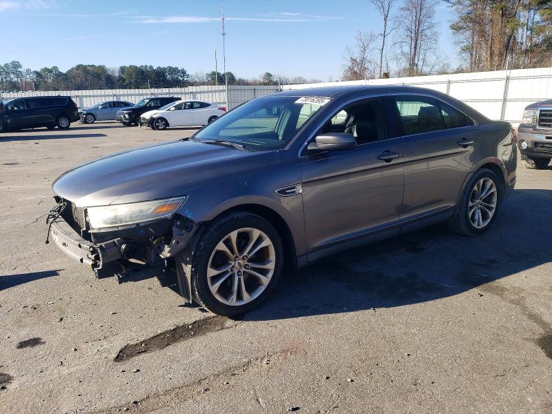 FORD TAURUS SEL 2013 with VIN 1FAHP2E87DG174014 - Photo from auction