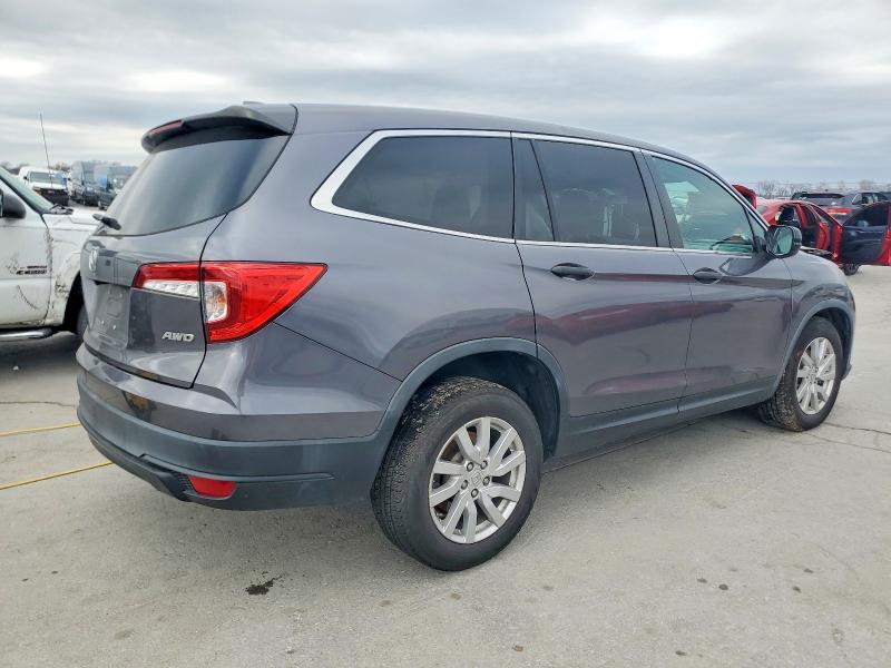 Photo 3 from auction – 2019 HONDA PILOT with VIN 5FNYF6H12KB050551