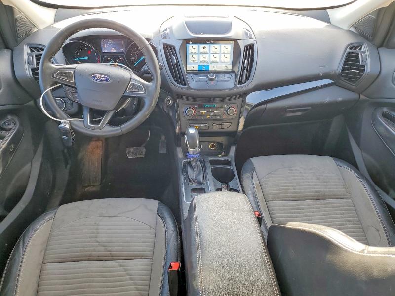 Photo 8 from auction – 2019 FORD ESCAPE SE with VIN 1FMCU9GD7KUA97865