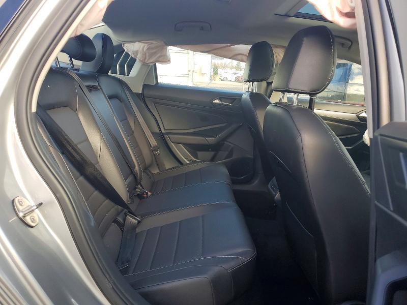 Photo 10 from auction – 2021 VOLKSWAGEN JETTA with VIN 3VWC57BU3MM102805