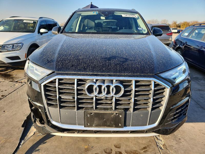 Photo 5 from auction – 2021 AUDI Q7 with VIN WA1AXAF70MD011342