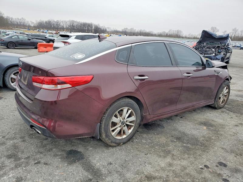 Photo 3 from auction – 2018 KIA OPTIMA LX with VIN 5XXGT4L33JG240212