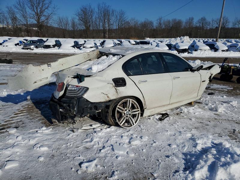 Фото 3 с аукциона – 2016 BMW 535 XI с VIN WBA5B3C52GG256728