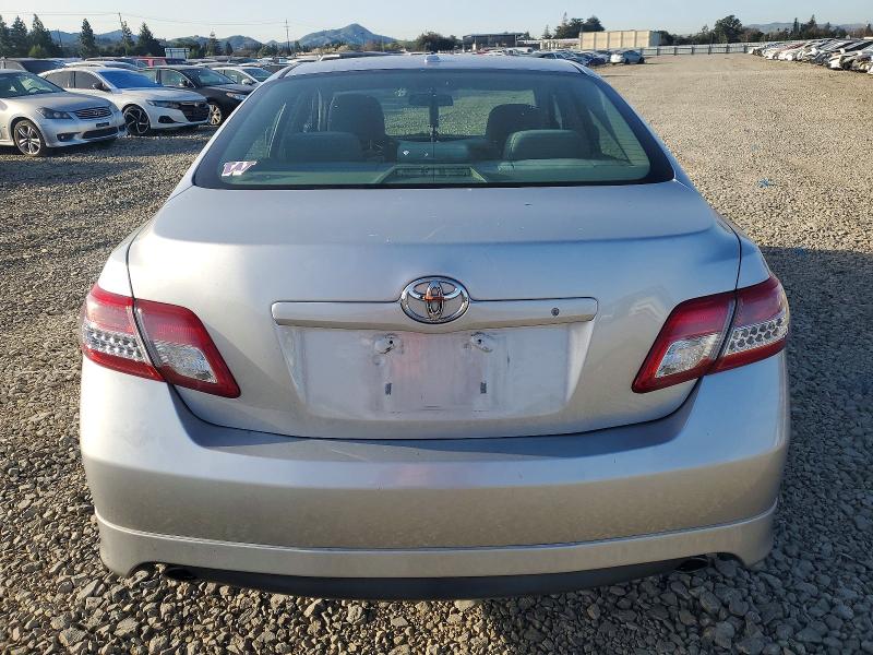 Photo 6 from auction – 2011 TOYOTA CAMRY with VIN 4T1BF3EK7BU724410