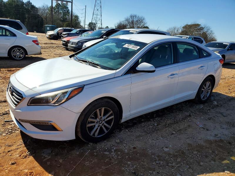 HYUNDAI SONATA SE 2015 with VIN 5NPE24AF2FH182869 - Photo from auction