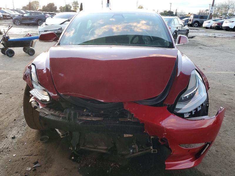 Photo 5 from auction – 2018 TESLA MODEL 3 with VIN 5YJ3E1EB2JF147535