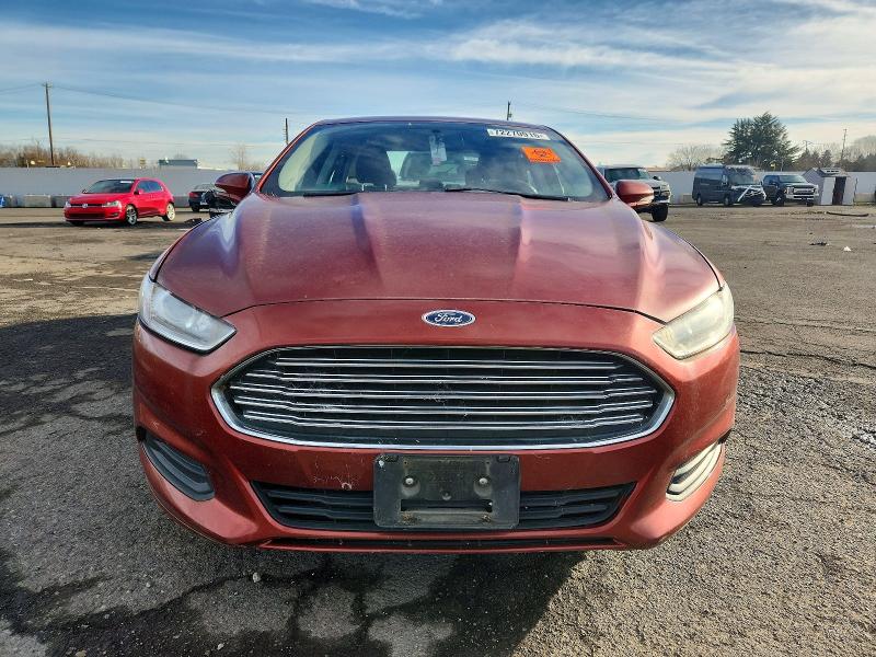 Photo 5 from auction – 2014 FORD FUSION SE with VIN 3FA6P0LU1ER380290