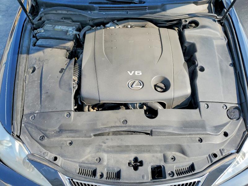 Photo 11 from auction – 2008 LEXUS IS 250 with VIN JTHCK262282026612