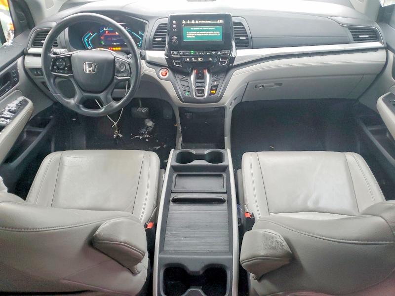 Photo 8 from auction – 2018 HONDA ODYSSEY with VIN 5FNRL6H70JB014566