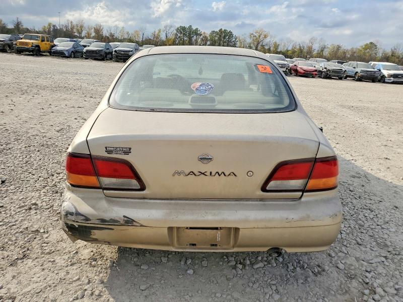 Photo 6 from auction – 1998 NISSAN MAXIMA with VIN JN1CA21D1WM920599