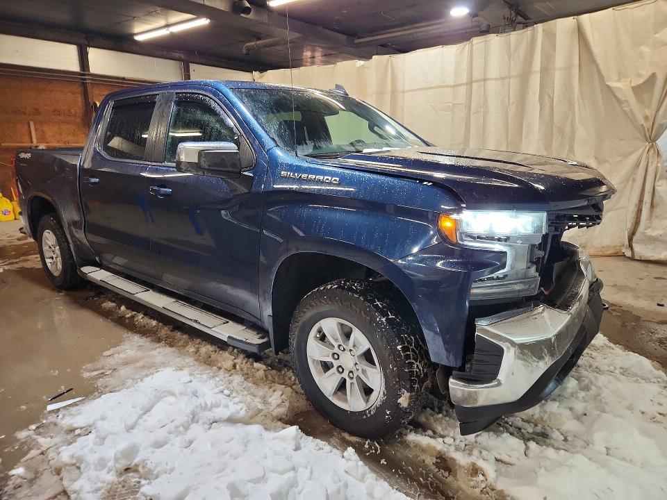Photo 4 from auction – 2021 CHEVROLET SILVERADO with VIN 3GCUYDED2MG323934