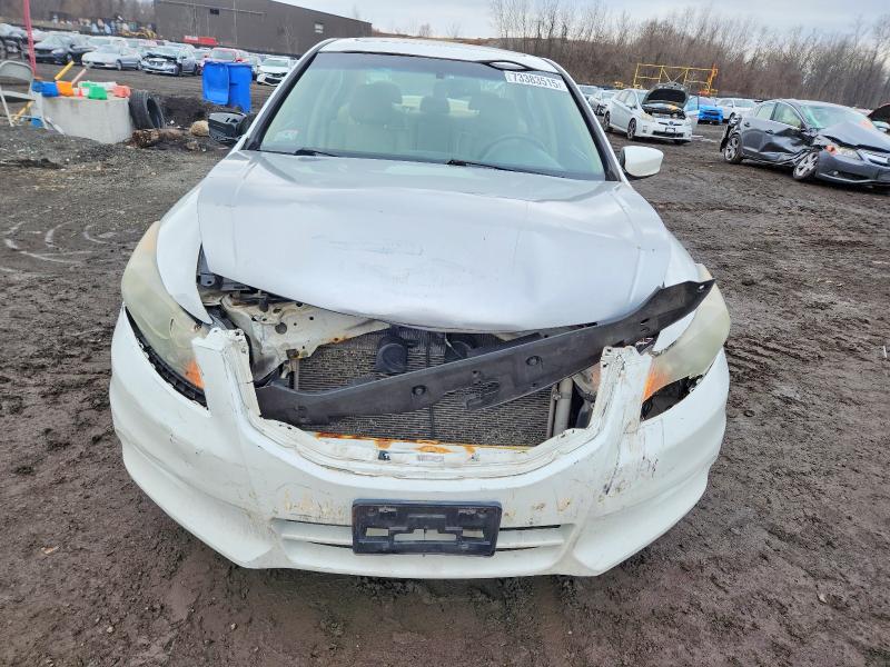 Photo 5 from auction – 2012 HONDA ACCORD EXL with VIN 1HGCP3F81CA014996