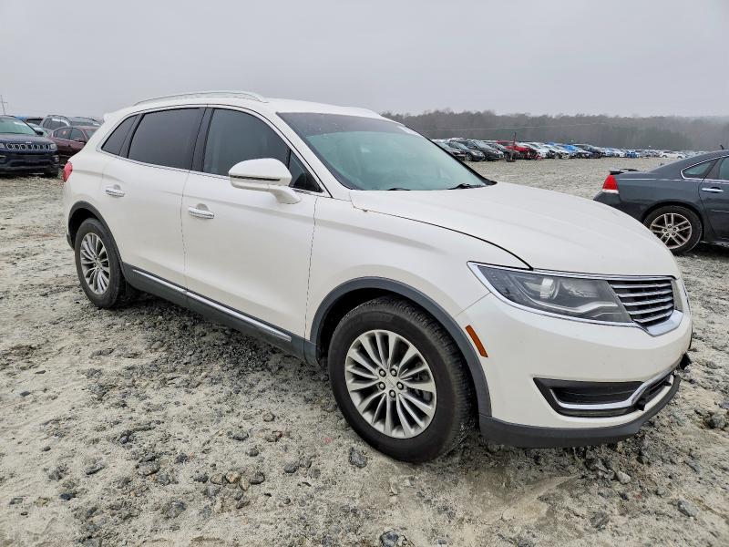 Photo 4 from auction – 2017 LINCOLN MKX with VIN 2LMPJ6KR1HBL18519
