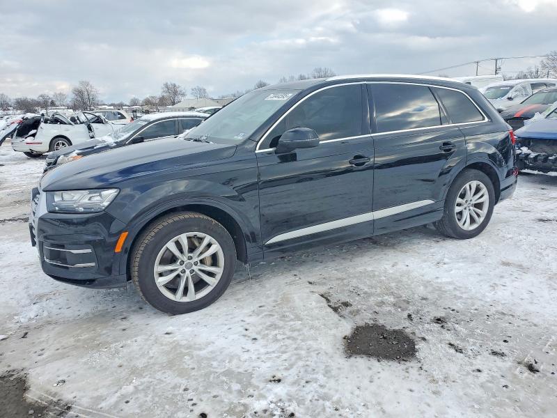 AUDI Q7 PREMIUM 2017 with VIN WA1LHAF78HD045749 - Photo from auction