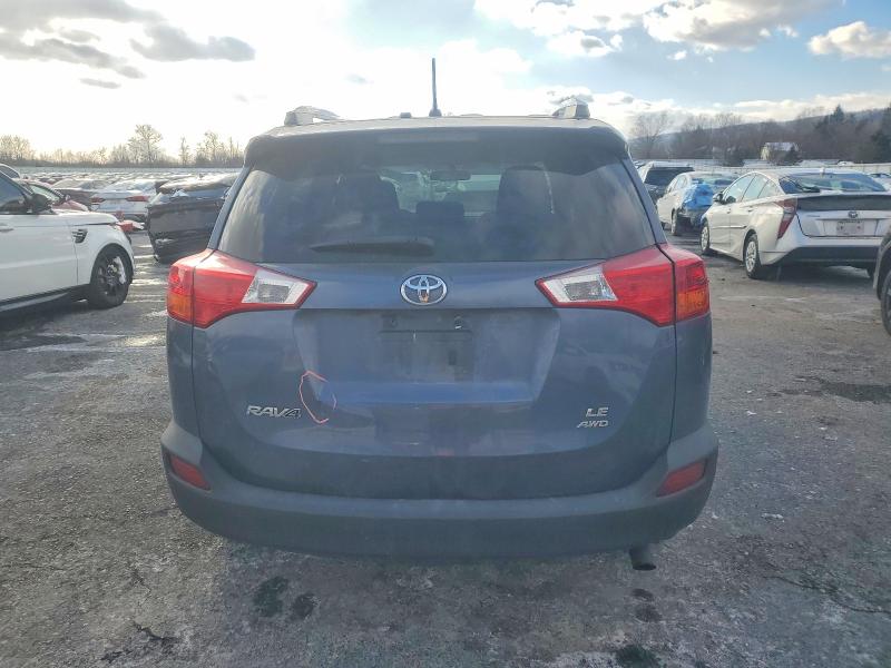 Photo 6 from auction – 2014 TOYOTA RAV4 LE with VIN 2T3BFREV4EW134609