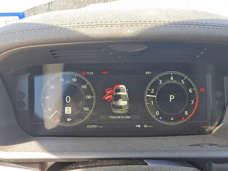Photo 9 from auction – 2018 LAND ROVER DISCOVERY with VIN SALRT2RV1JA057174