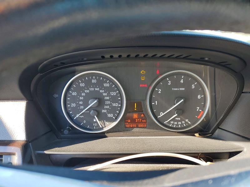 Zdjęcie 9 z aukcji – 2008 BMW 528 I z VIN WBANU53568C115286