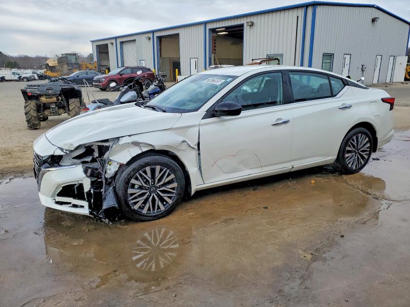 NISSAN ALTIMA SV 2025 with VIN 1N4BL4DV0SN402142 - Photo from auction