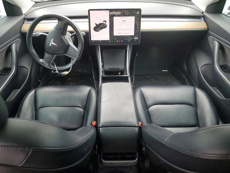 Photo 8 from auction – 2018 TESLA MODEL 3 with VIN 5YJ3E1EB2JF106824