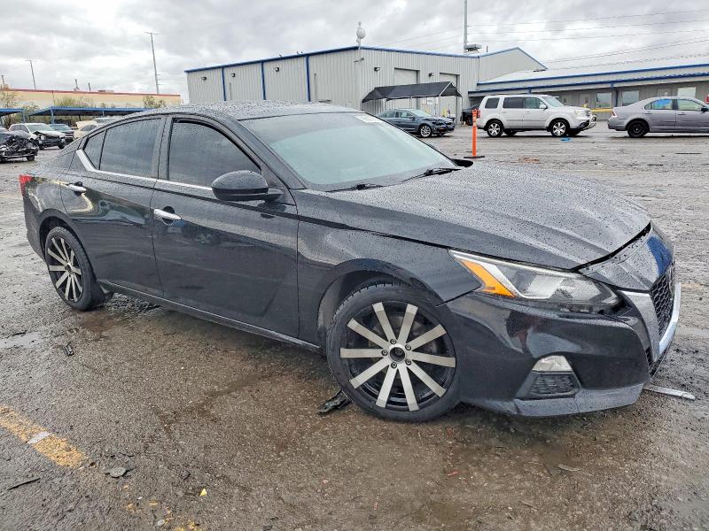 Photo 4 from auction – 2020 NISSAN ALTIMA S with VIN 1N4BL4BV1LC249979