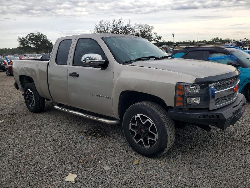 Photo 4 from auction – 2008 CHEVROLET SILVERADO with VIN 1GCEC19XX8Z131446