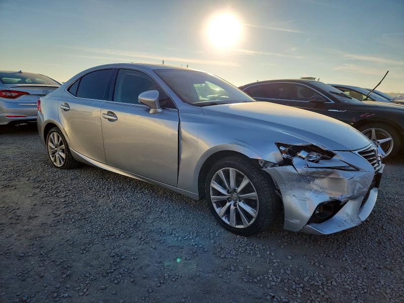 Photo 4 from auction – 2015 LEXUS IS with VIN JTHBF1D21F5074241