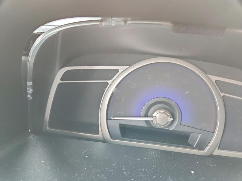 Photo 9 from auction – 2010 HONDA CIVIC EXL with VIN 2HGFA1F91AH537901