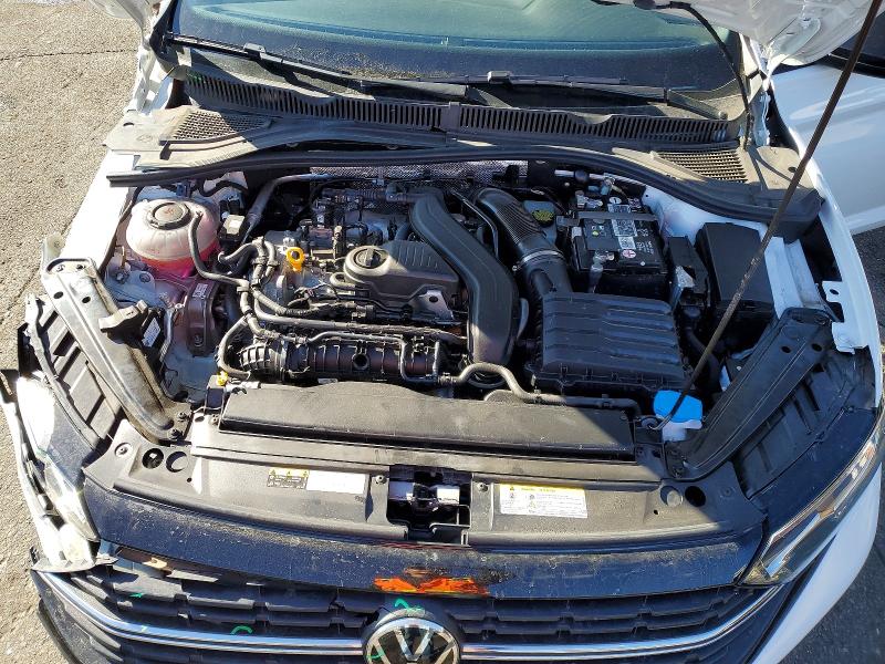 Photo 11 from auction – 2023 VOLKSWAGEN JETTA SPOR with VIN 3VWBM7BU0PM022025