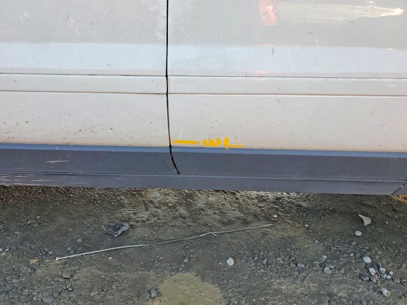 Photo 12 from auction – 2014 CHEVROLET TRAVERSE with VIN 1GNKVHKD1EJ301426