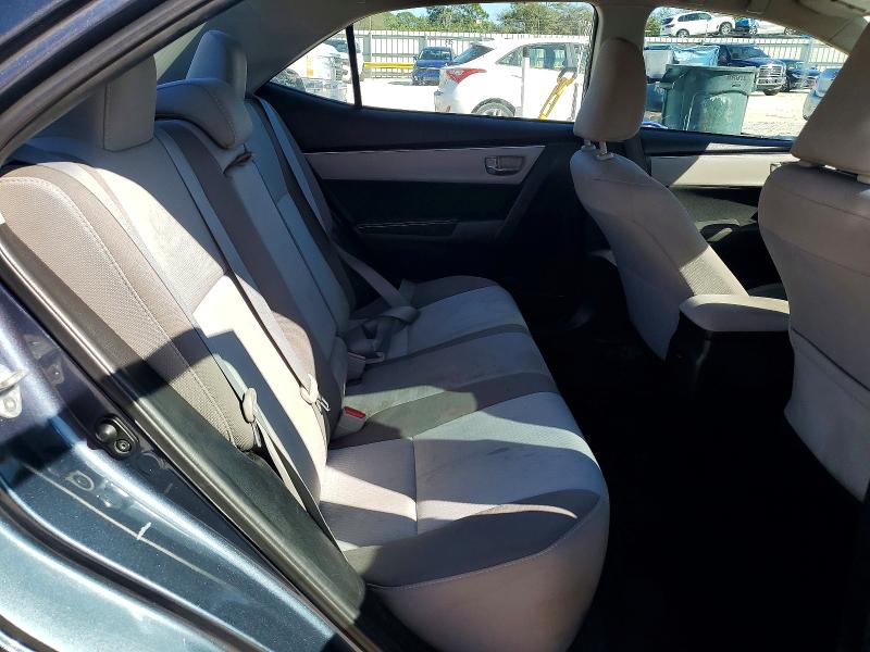 Фото 10 с аукциона – 2017 TOYOTA COROLLA с VIN 5YFBURHE3HP702087