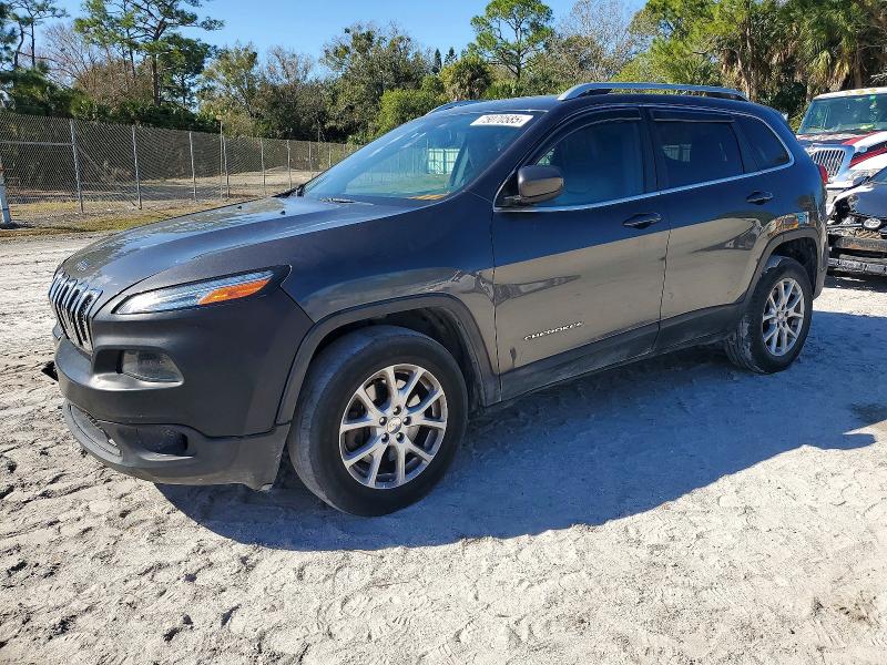 JEEP CHEROKEE L 2015 with VIN 1C4PJMCS6FW610488 - Photo from auction