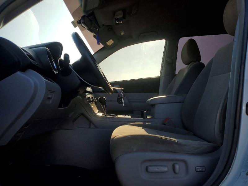 Photo 7 from auction – 2013 TOYOTA HIGHLANDER with VIN JTEBC3EH2D2011801