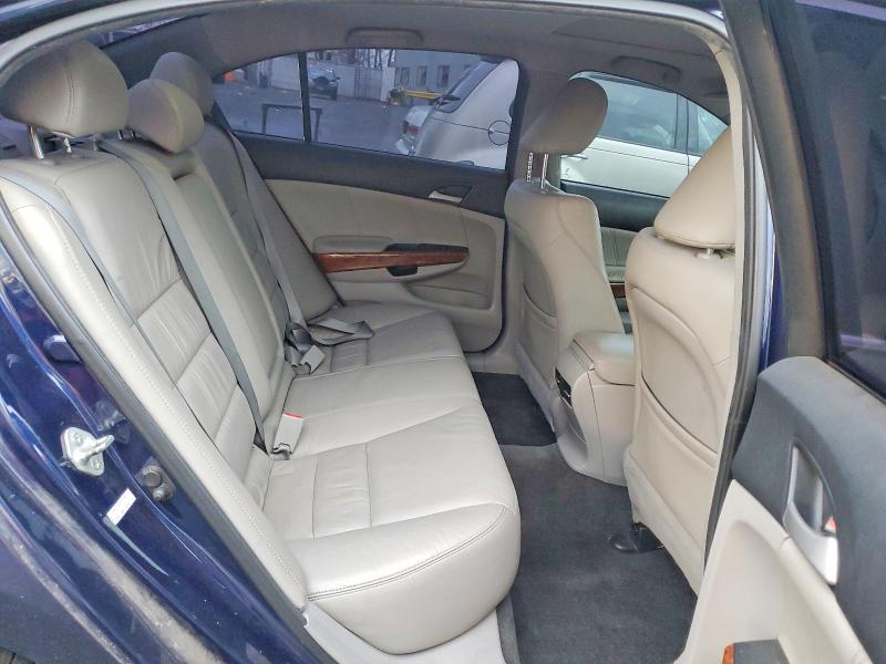 Photo 10 from auction – 2012 HONDA ACCORD with VIN 1HGCP2F86CA121794