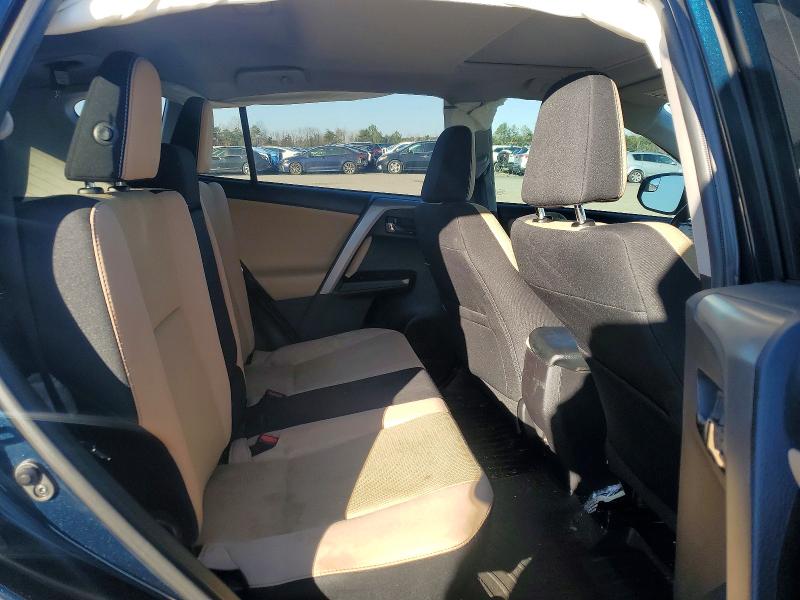 Photo 11 from auction – 2017 TOYOTA RAV4 XLE with VIN 2T3WFREV1HW377090