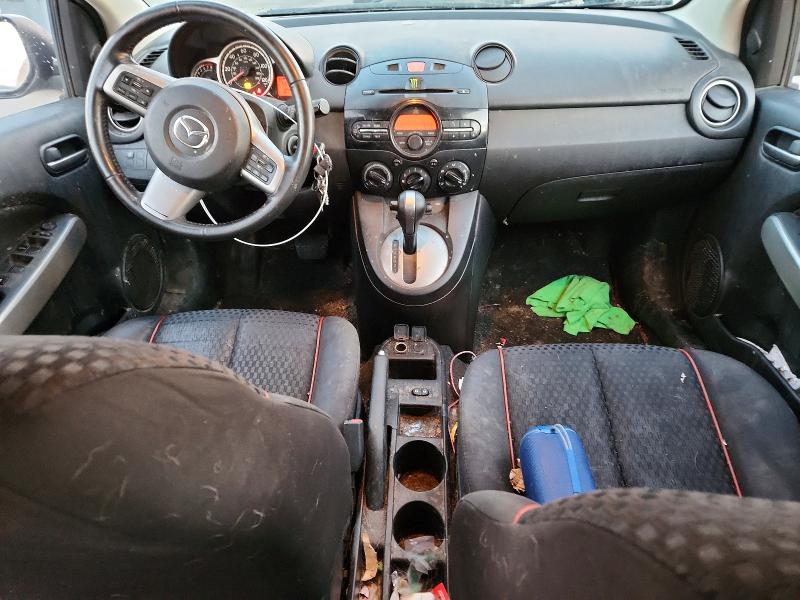 Photo 8 from auction – 2011 MAZDA MAZDA2 with VIN JM1DE1HZXB0103389